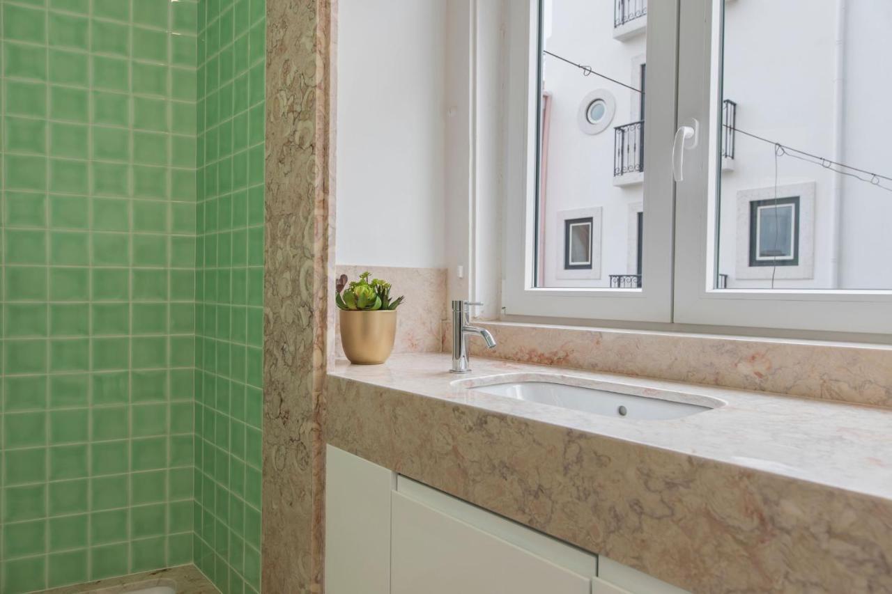 Lovelystay - Lusitano's Heart 2bdr In Alfama Lissabon